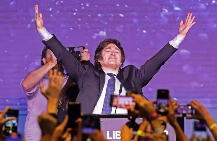 Libertäre Partei gratuliert dem libertären Präsidenten Milei zum Wahlsieg in Argentinien
